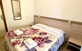 Hotel Aurora